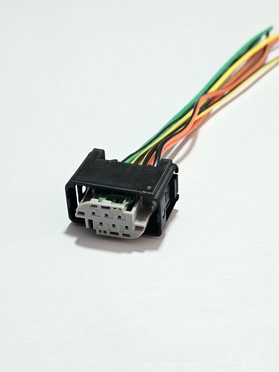 سوکت سنسور دریچه گاز EF7